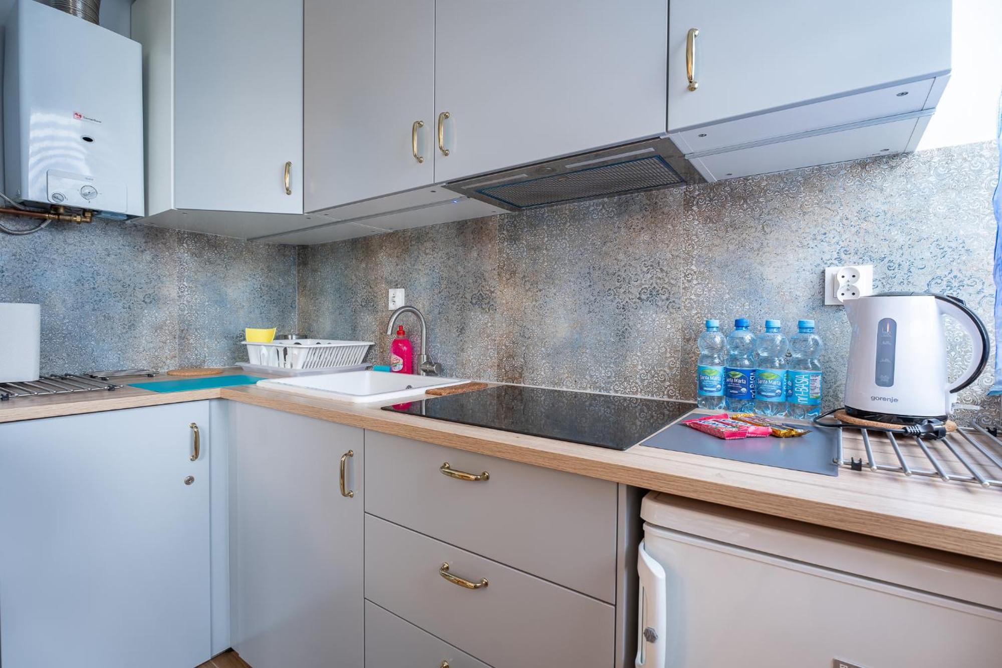 Apartament Centrum 32M2 Klodzko - Przyjaciol Ziemi Klodzkiej Buitenkant foto